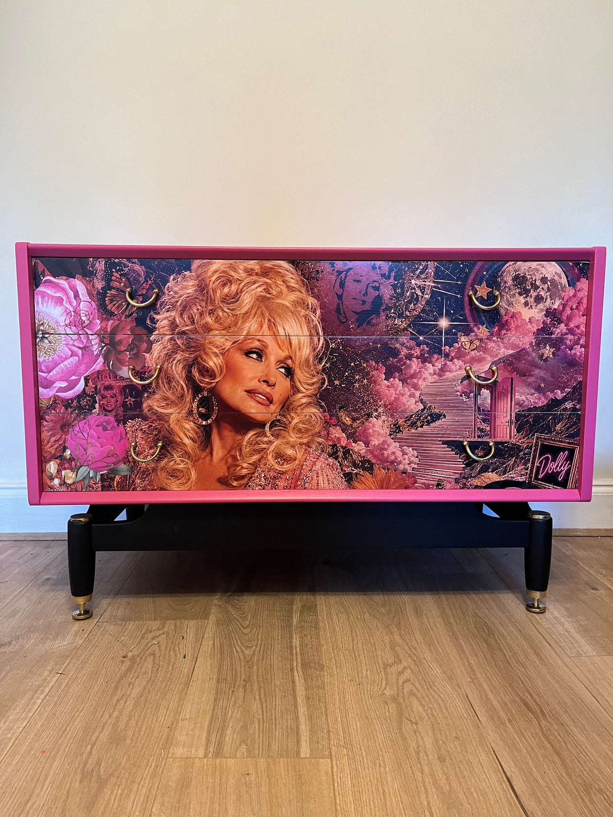Dolly Parton-Inspired G Plan Sideboard – Pink Disco Dolly