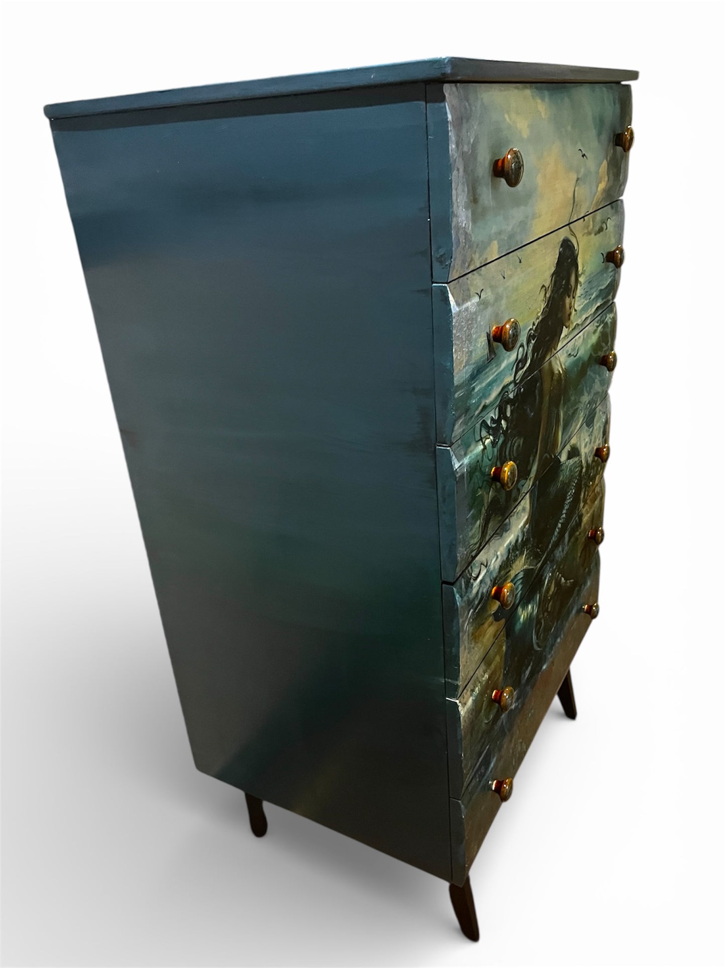 Upcycled drawers Mermaid Frenchic Paint Redesign with Prima
Brits Love Vintage Whitstable Kent 